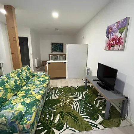 Estudio No Res Do Chao Em Pleno Centro Historico De